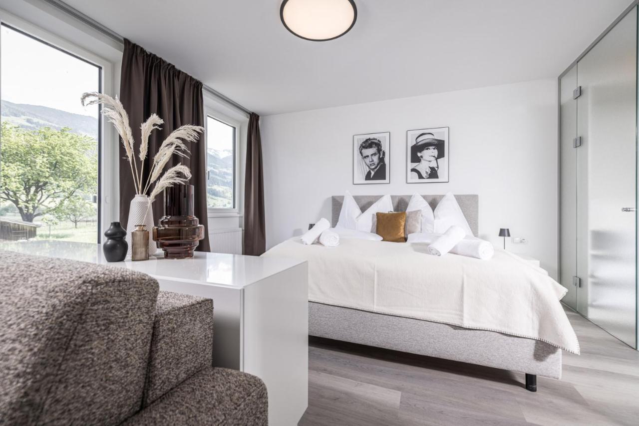 Aparthotel Max *